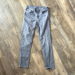 American Eagle gray men’s 28-30 skinny jeans